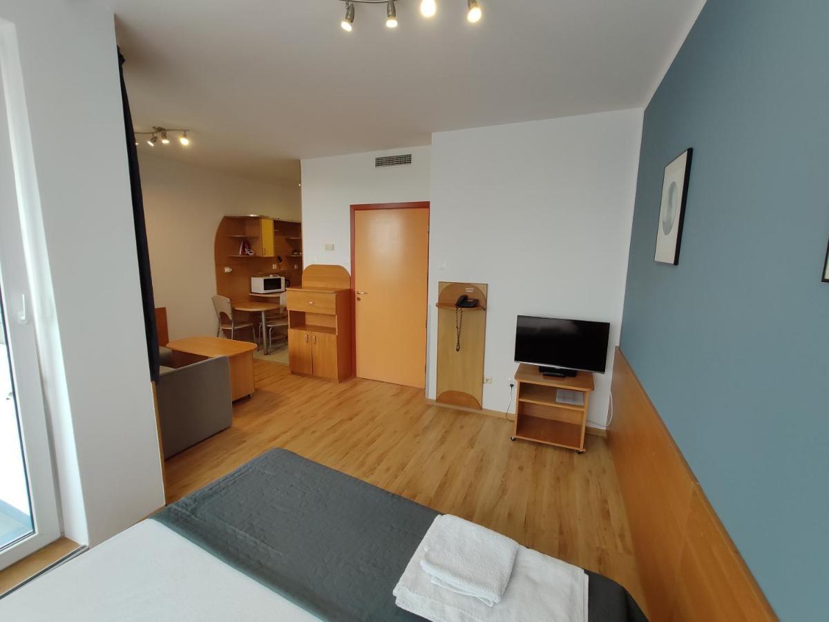 Apartamenty Mz Polonia - Kolobrzeg, Portowa 18 Экстерьер фото